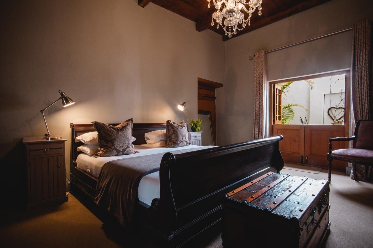 Cypress Cottage Guest House スウェレンダム エクステリア 写真