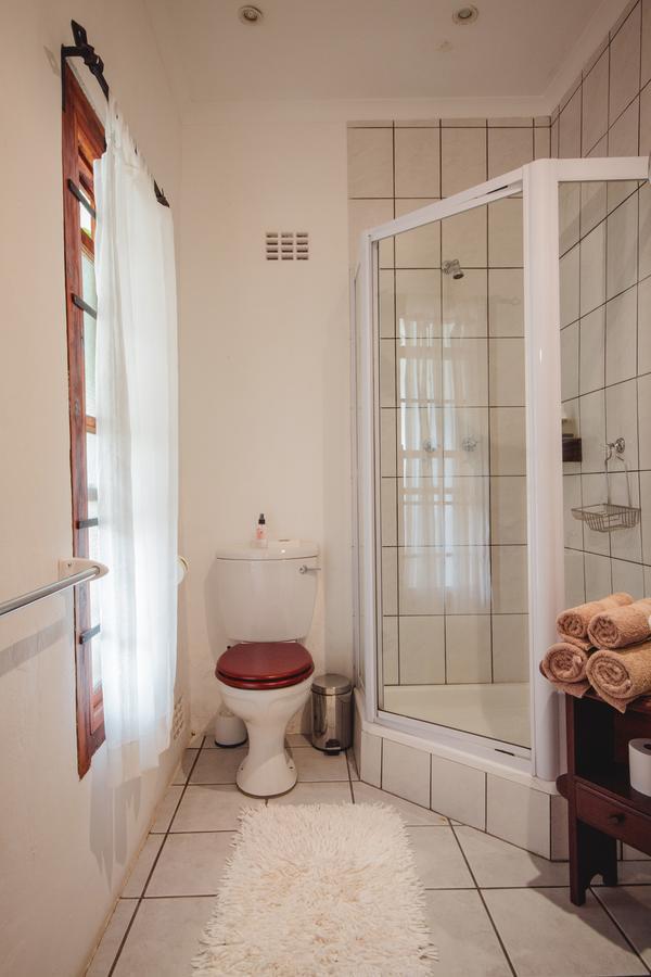 Cypress Cottage Guest House スウェレンダム エクステリア 写真